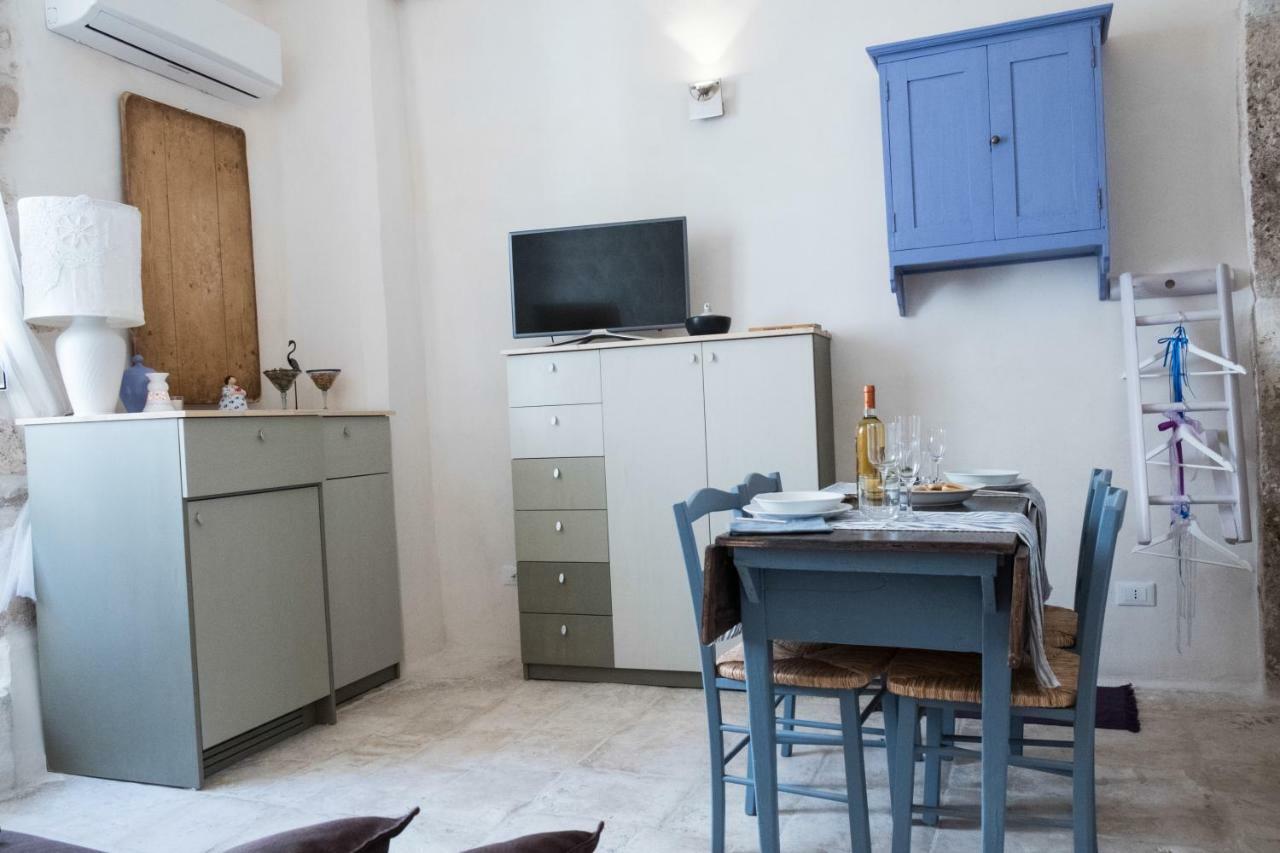 Casa Di Amici Lägenhet Ostuni Exteriör bild